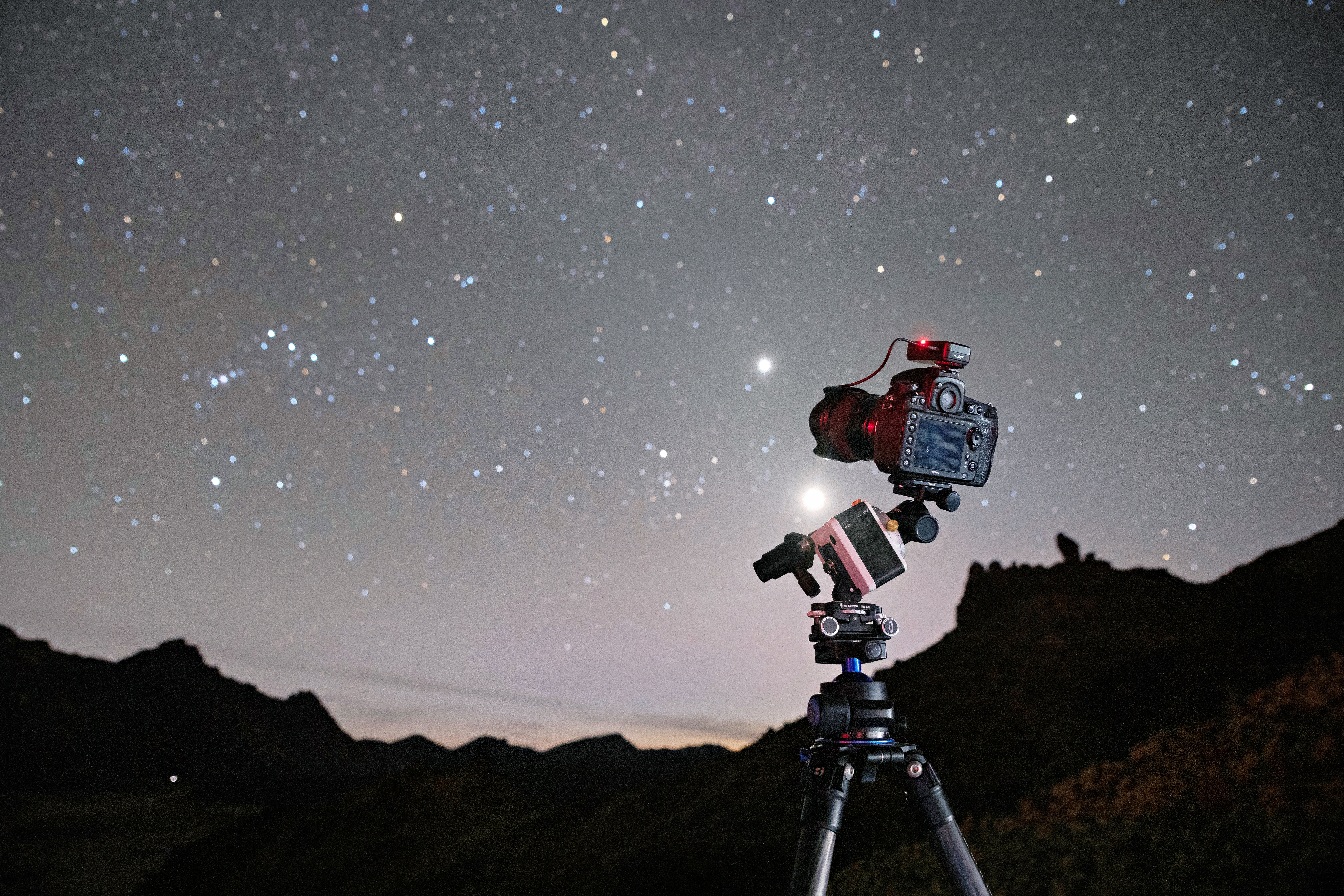 Montatura BRESSER StarTracker PM-100 per astrofotografia